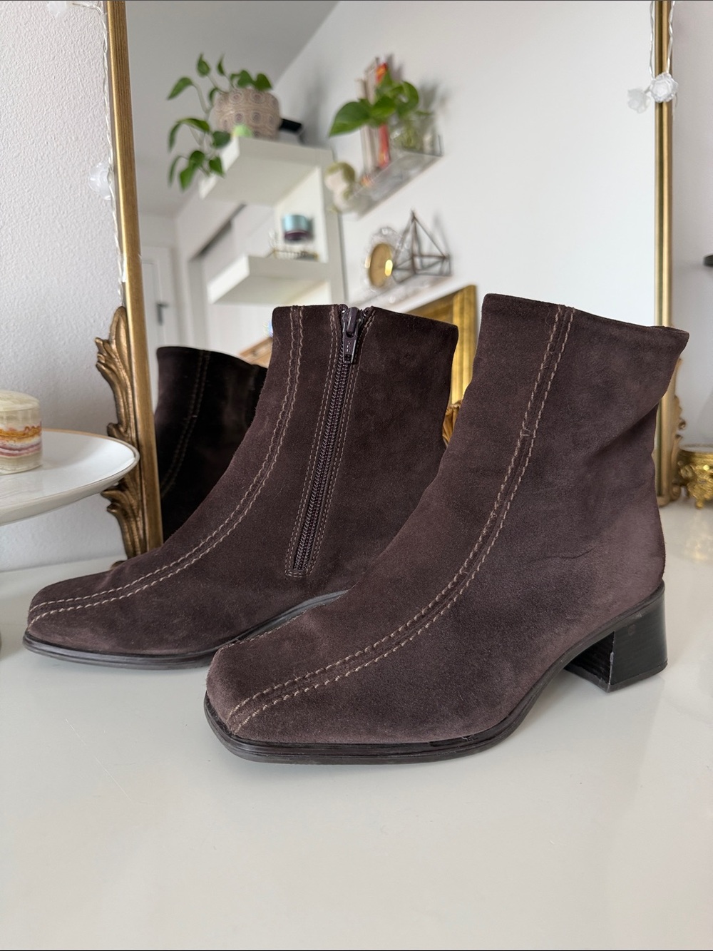 La Canadienne Heeled Booties 🤎